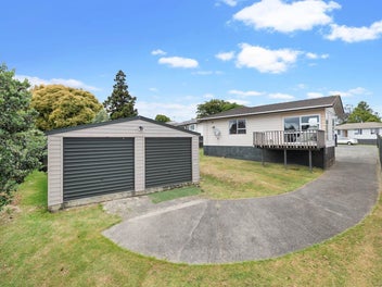 Comfortable family home!