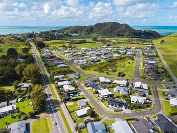 Oh-so-close to Wainui!