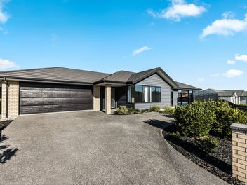 Highly Motivated Vendors - Must be Sold!