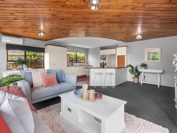 Potential Plus in Great Location