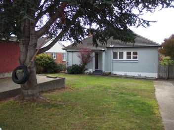 Image 1 of 8