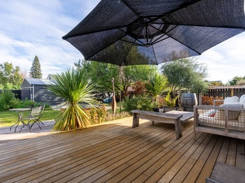One of a Kind in the Heart of Wanaka