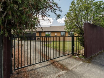Easy Living - Now Priced