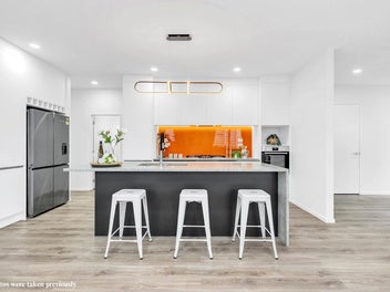 Lowest-Priced 6-Bed in Ormiston Zone!