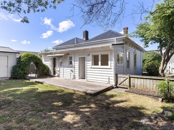 Charming Family Villa with Location to Match