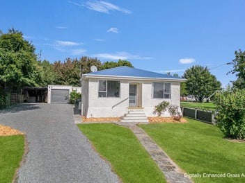 Incredible Value, Fabulous Starter Home!