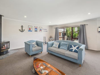 Modern Comfort Meets Effortless Living