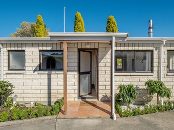 One For First Home Buyers & Downsizers