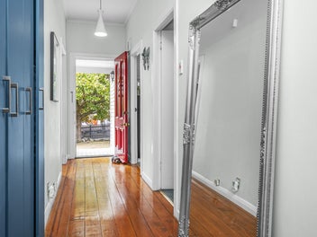 Charming Character Bungalow- Freehold Site