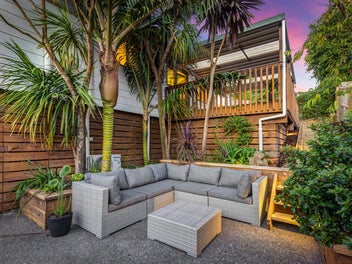 Cosy, Cool, Convenient - Make Me Home!
