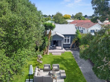 Brand New Renovations- Takanini Showstopper