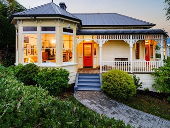 Charming character villa in prime Maori Hill...