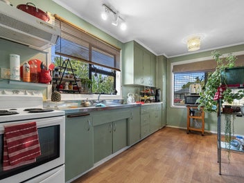 Family Home In Fairview Downs