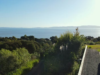 This coastal gem won’t last long!