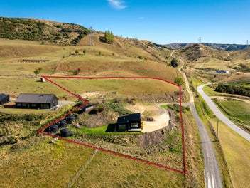 New build plus land for further dwelling