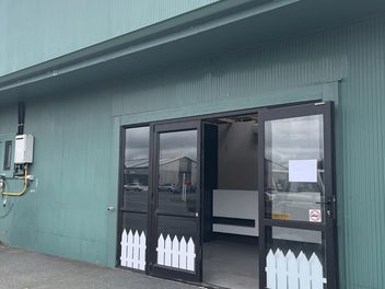 Image 1 of 10