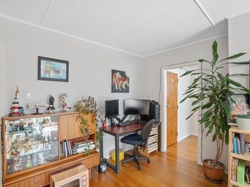 CUTE 3 BEDROOM BAY STARTER PACKAGE PLUS