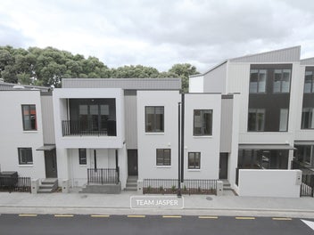 Image 1 of 18