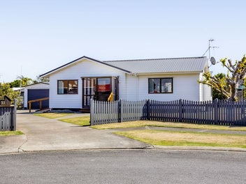 Lock in an 'Initial Home'
