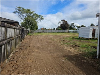 Residential section Inglewood, 54 Mahoe