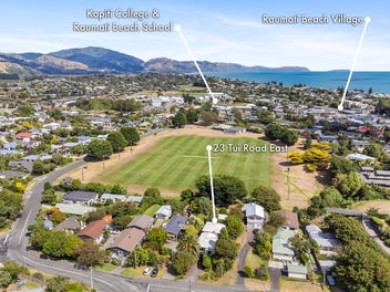 Raumati Family Retreat + Self-Contained Studio