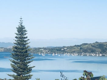 PARUA BAY PEACE and PRIVACY