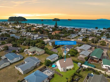 Beach Haven in Beautifull Whangamata