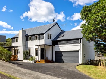 Coastal Living, Perfect for Families