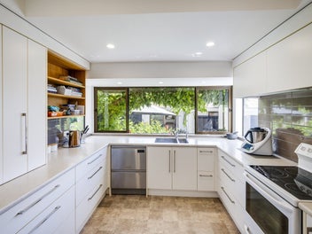 Exceptional family living in a prime location