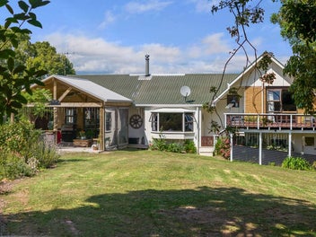 Image 1 of 23