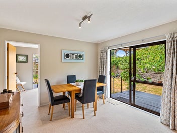 Sunny + Spacious – A Perfect Choice!