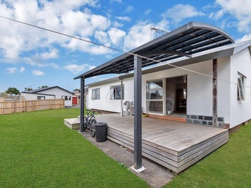 Perfect First Home or Smart Investment!