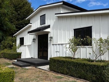 Image 1 of 10