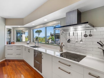 Space, Style & Spectacular Views