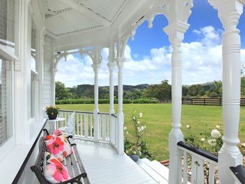 Picture Perfect Country Villa