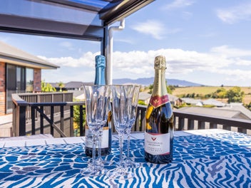 Pirongia Mountain Plus Rural Vistas