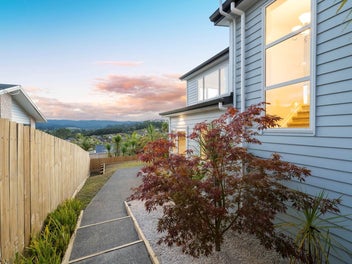 Fantastic Views-Delightful Lifestyle