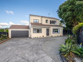 PRICED TO SELL - PRESENT YOUR OFFER!