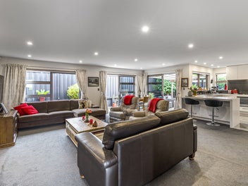 Brick and style…freehold