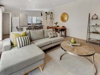 City fringe lifestyle, plus potential