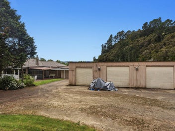 Secluded serenity with location