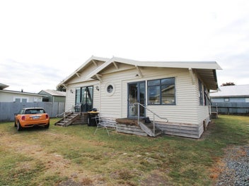 Image 1 of 11