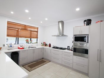 Image 1 of 10
