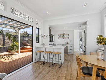 YOU’LL LOVE THIS INSIDE & OUT!