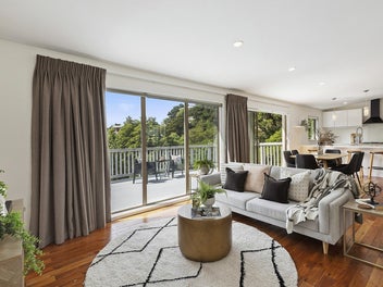 MODERN WARM FOUR BEDROOM HOME!