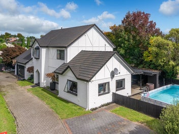 Luxury, Space & Privacy. The Ultimate Family Home!