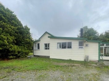 Charming Family Home waiting for New family