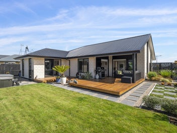 Exceptional living in a prime location