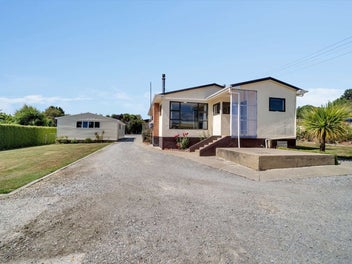 Classic Charm on a Spacious Quarter Acre
