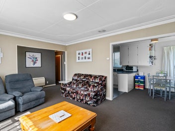 Great First Home On Conyers Street!